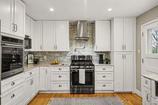 6134 Queen Court, Arvada, CO 80004
