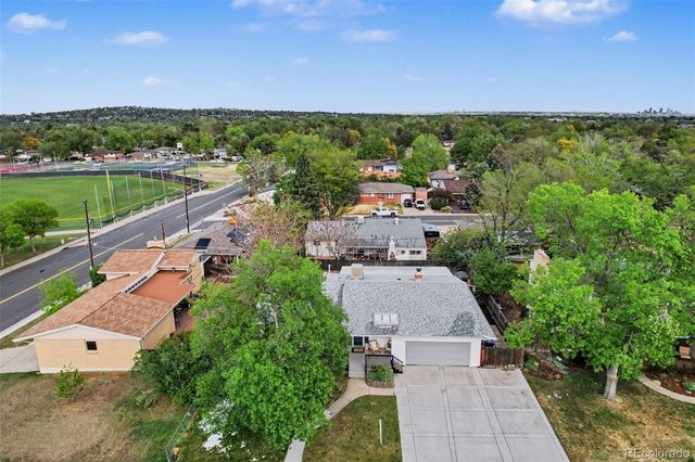 6134 Queen Court, Arvada, CO 80004