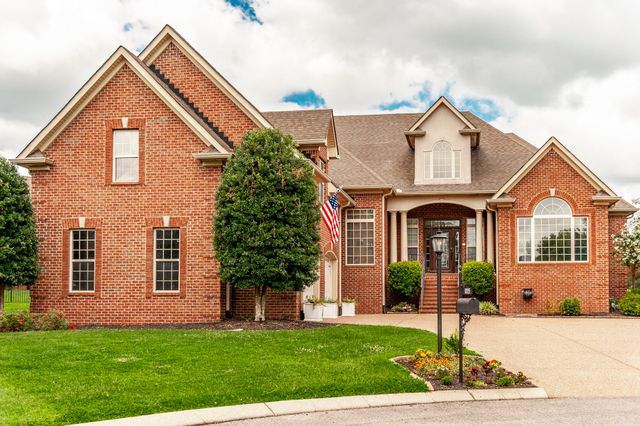 1005 Scarlet Ct, Hendersonville, TN 37075