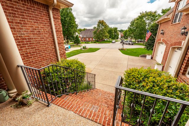 1005 Scarlet Ct, Hendersonville, TN 37075