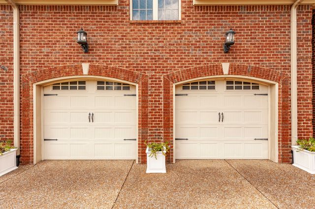 1005 Scarlet Ct, Hendersonville, TN 37075