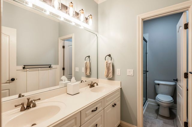 1005 Scarlet Ct, Hendersonville, TN 37075