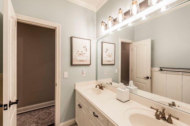 1005 Scarlet Ct, Hendersonville, TN 37075