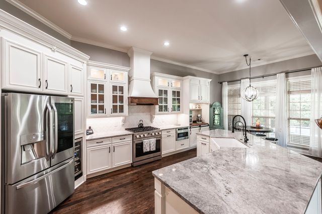 1005 Scarlet Ct, Hendersonville, TN 37075