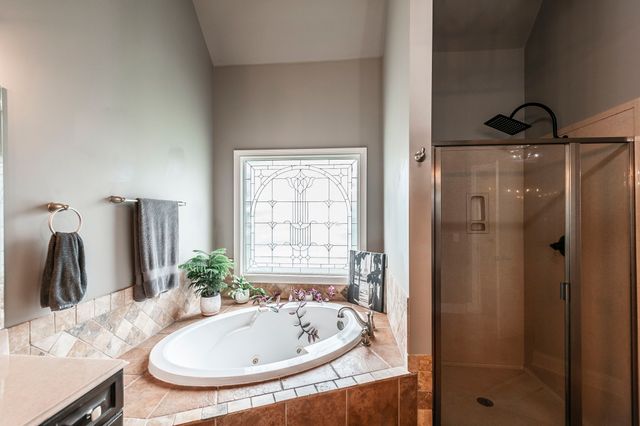 1005 Scarlet Ct, Hendersonville, TN 37075