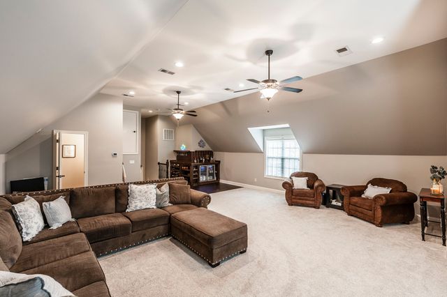1005 Scarlet Ct, Hendersonville, TN 37075