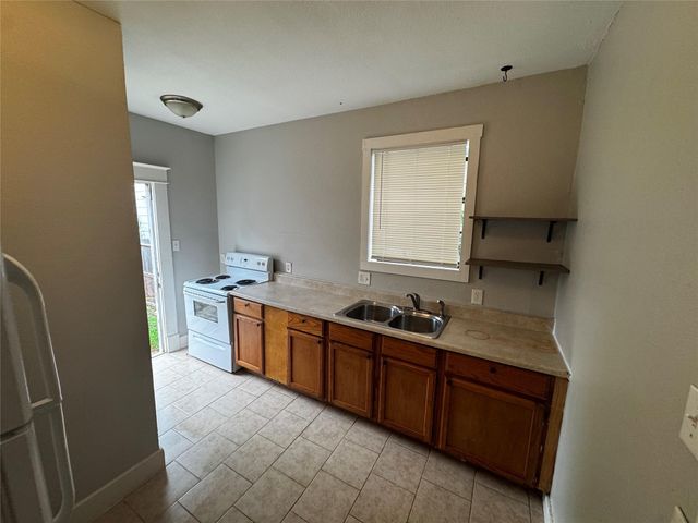 4510 La Branch Street 2, Houston, TX 77004