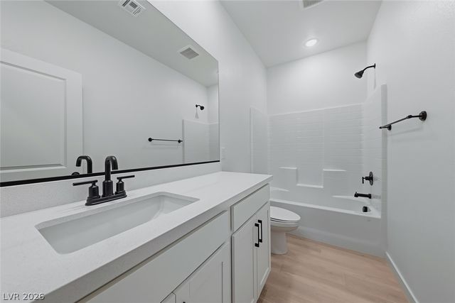 8672 Bench Street, Las Vegas, NV 89139