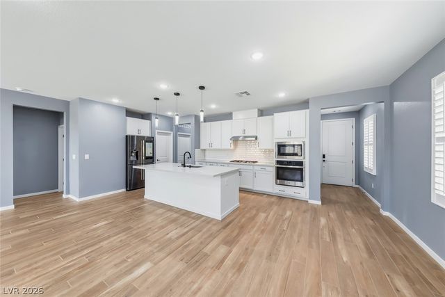 8672 Bench Street, Las Vegas, NV 89139