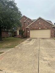 2708 Cumberland Trail, Balch Springs, TX 75181