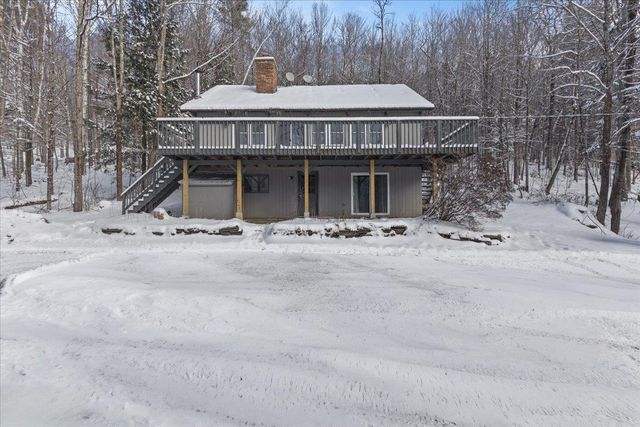 1324 Nebraska Valley Road, Stowe, VT 05672