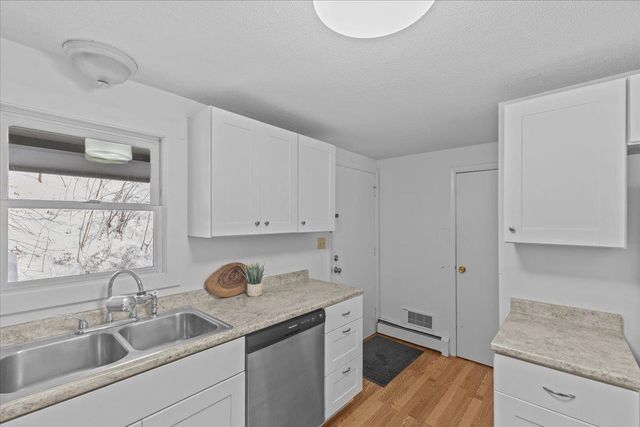 1324 Nebraska Valley Road, Stowe, VT 05672