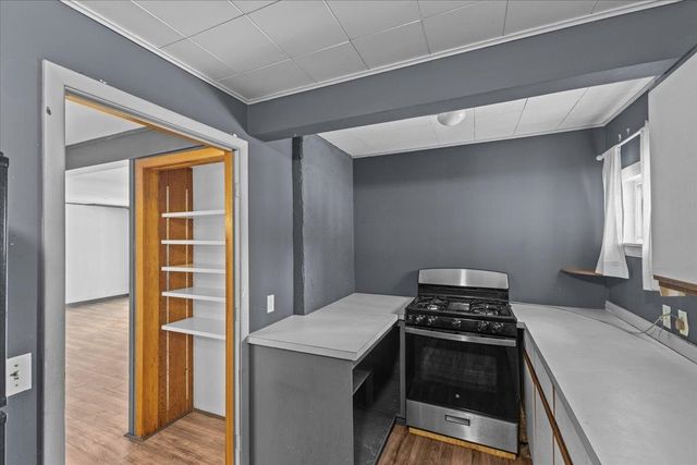 1324 Nebraska Valley Road, Stowe, VT 05672