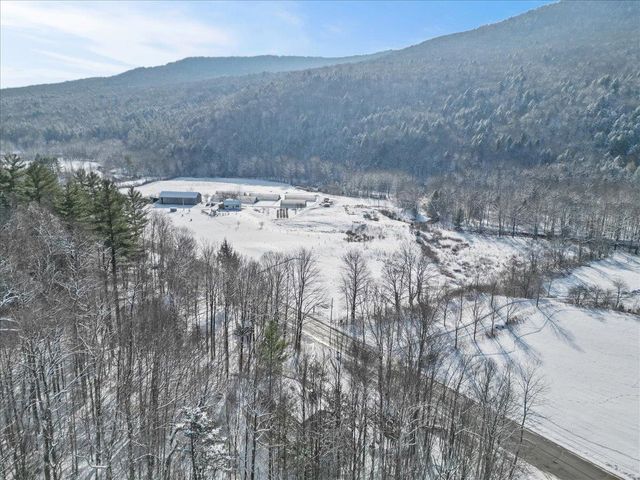 1324 Nebraska Valley Road, Stowe, VT 05672