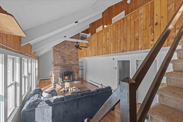 1324 Nebraska Valley Road, Stowe, VT 05672