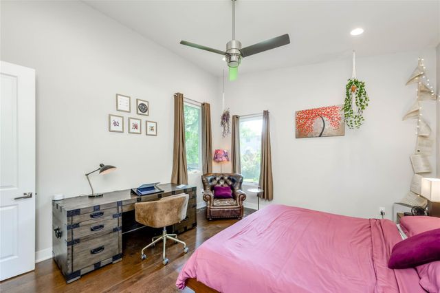 2113 Glendale PL, Austin, TX 78704