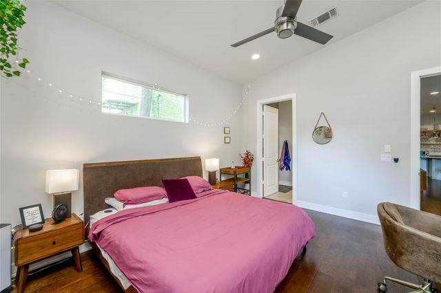 2113 Glendale PL, Austin, TX 78704