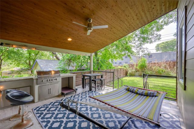 2113 Glendale PL, Austin, TX 78704
