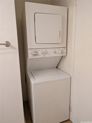 94-870 Lumiauau Street L206, Waipahu, HI 96797