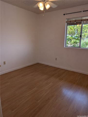 94-870 Lumiauau Street L206, Waipahu, HI 96797