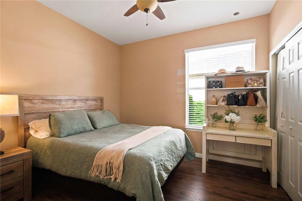Image 29 of property listing at 6733 45TH TERRACE E, Bradenton, FL 34203