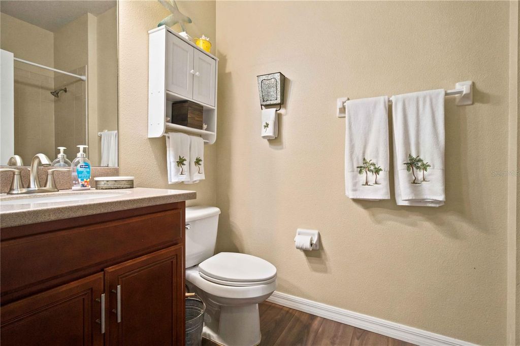 Image 30 of property listing at 6733 45TH TERRACE E, Bradenton, FL 34203