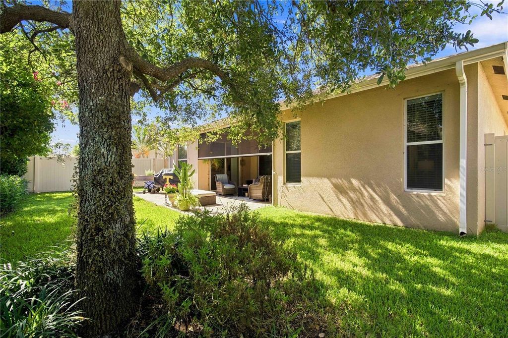 Image 35 of property listing at 6733 45TH TERRACE E, Bradenton, FL 34203