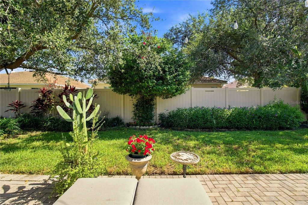 Image 38 of property listing at 6733 45TH TERRACE E, Bradenton, FL 34203