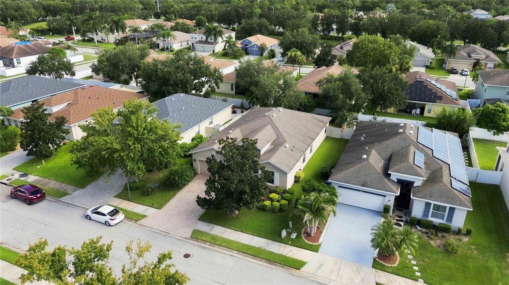 Image 41 of property listing at 6733 45TH TERRACE E, Bradenton, FL 34203
