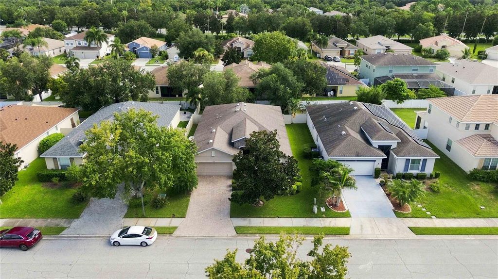 Image 46 of property listing at 6733 45TH TERRACE E, Bradenton, FL 34203