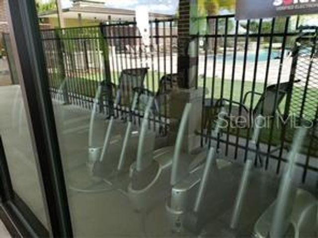 8085 GLENLLOYD AVENUE, Winter Garden, FL 34787