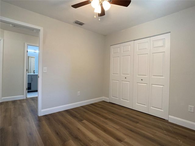 18 MIDWAY COURT, Ocala, FL 34472