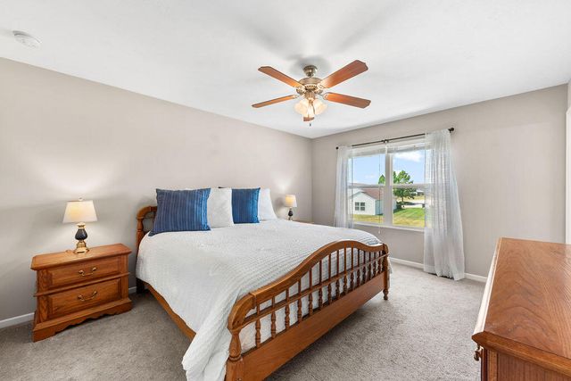 13628 Golden Grove Avenue, St. John, IN 46311