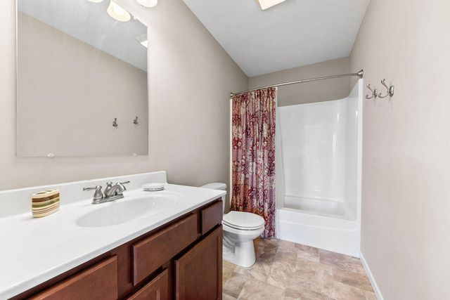 13628 Golden Grove Avenue, St. John, IN 46311