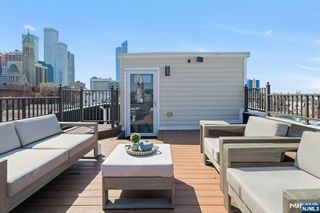 270 Saint Pauls Avenue 4, Jersey City, NJ 07306