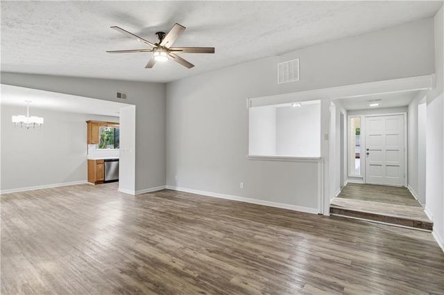 8132 Creekstone Court, Riverdale, GA 30274