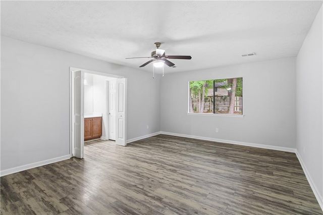 8132 Creekstone Court, Riverdale, GA 30274