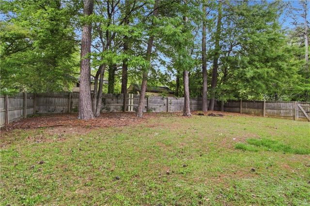 8132 Creekstone Court, Riverdale, GA 30274