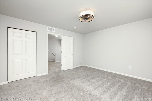 420 Dorchester Drive, Howell, MI 48855