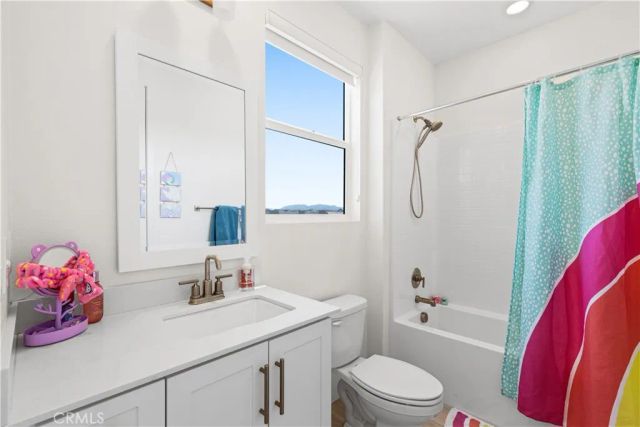 27553 Sanctuary Court, Valencia, CA 91355