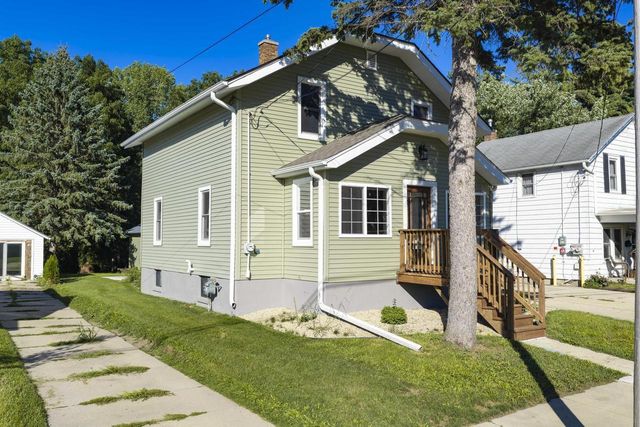 717 N Church STREET, Watertown, WI 53098