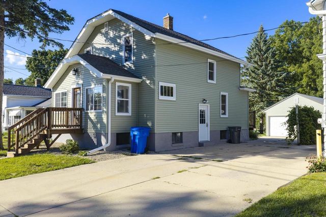 717 N Church STREET, Watertown, WI 53098