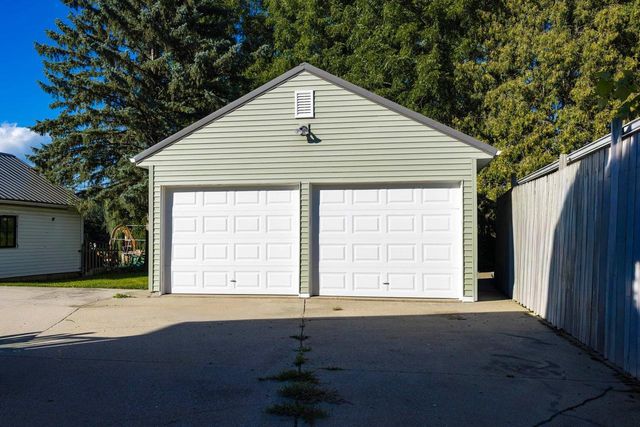 717 N Church STREET, Watertown, WI 53098