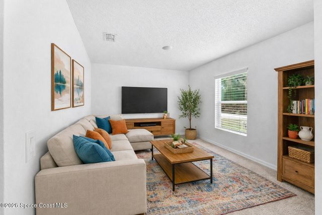 281 Sarah Road SW, Palm Bay, FL 32908