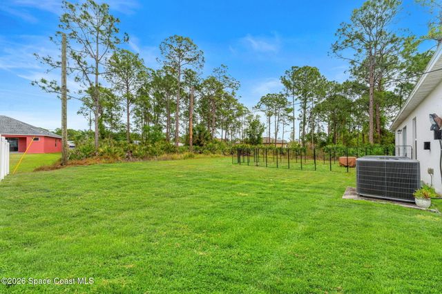 281 Sarah Road SW, Palm Bay, FL 32908