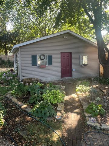 110 Winifred Street W, Saint Paul, MN 55107