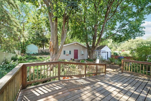 110 Winifred Street W, Saint Paul, MN 55107