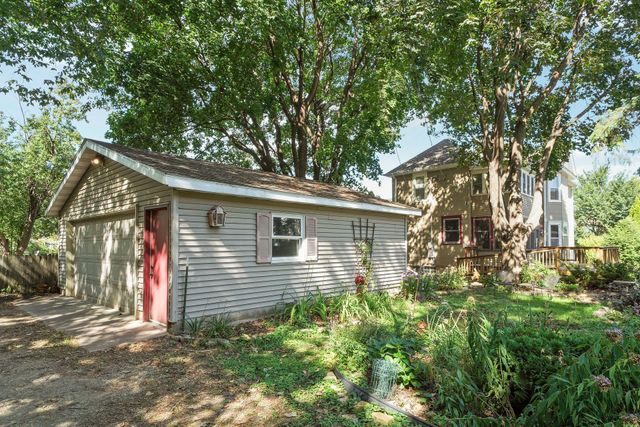 110 Winifred Street W, Saint Paul, MN 55107