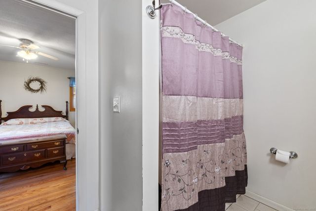 9 Omar Street, Seymour, CT 06483