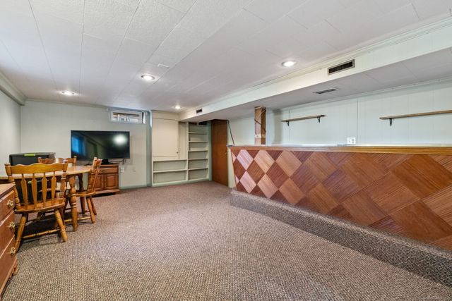 9 Omar Street, Seymour, CT 06483